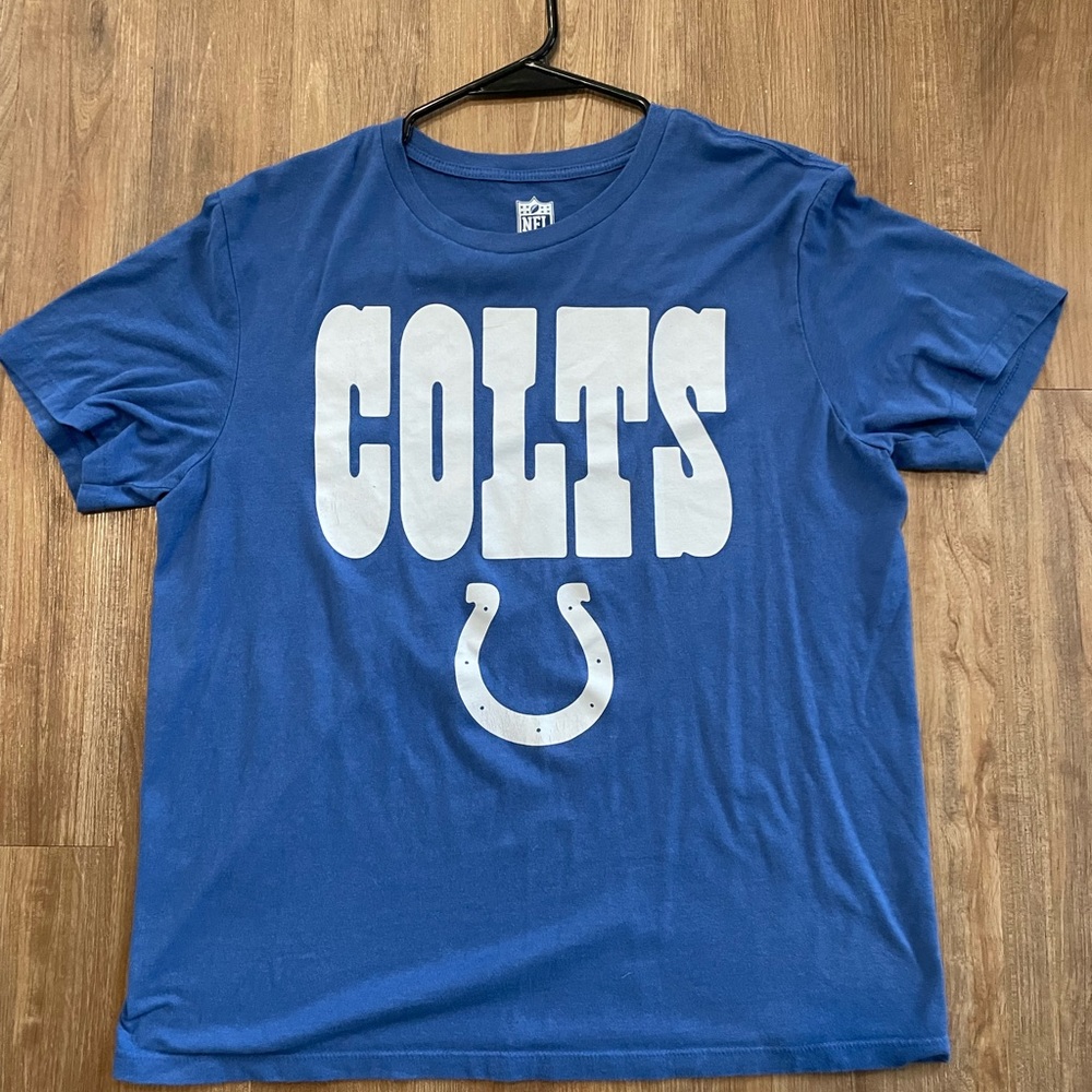 Blue NFL Colts t shirt